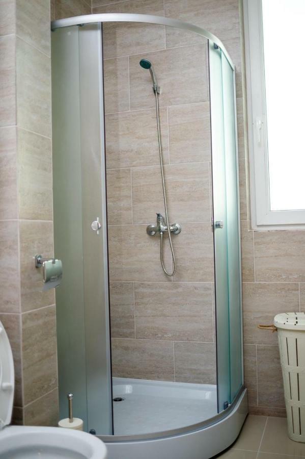 Apartament The Best Comfort Navodari Ngoại thất bức ảnh