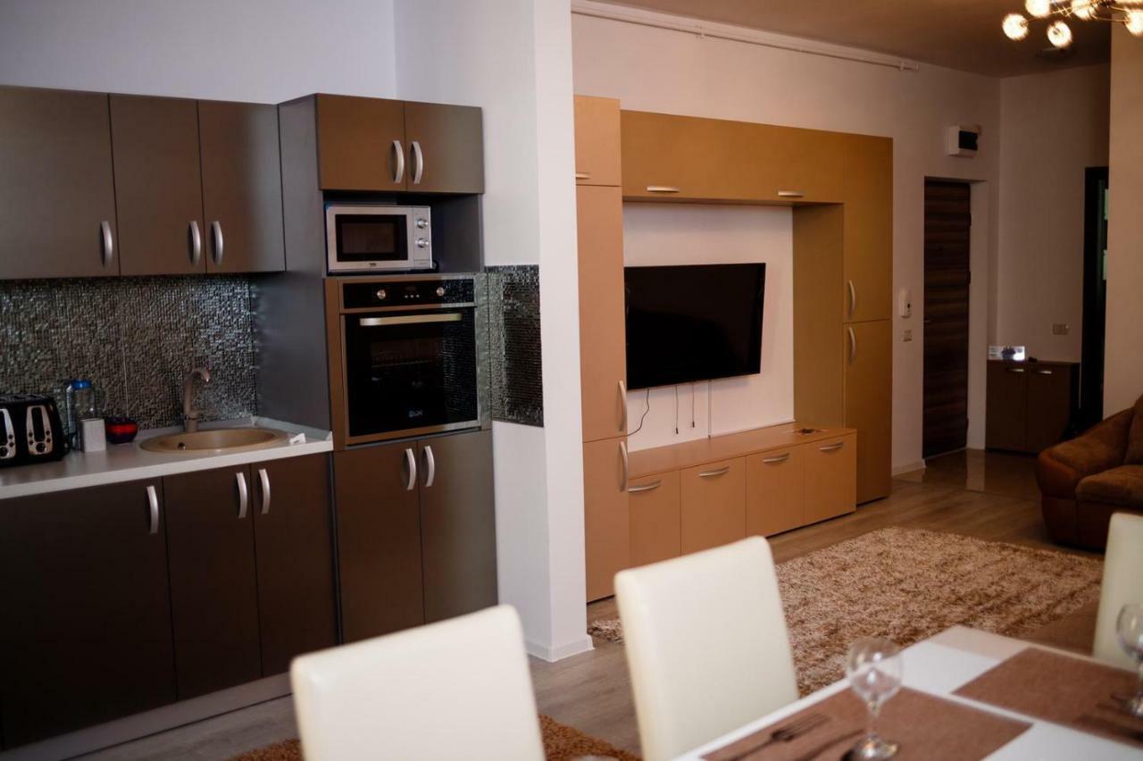 Apartament The Best Comfort Navodari Ngoại thất bức ảnh