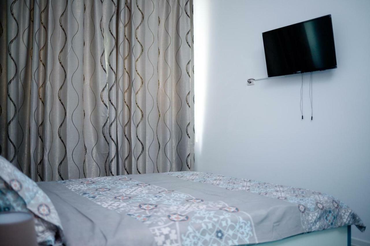 Apartament The Best Comfort Navodari Ngoại thất bức ảnh