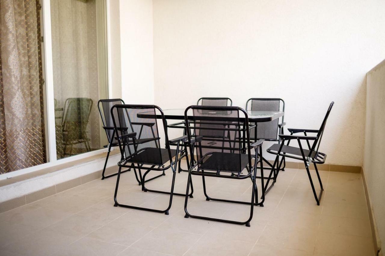 Apartament The Best Comfort Navodari Ngoại thất bức ảnh