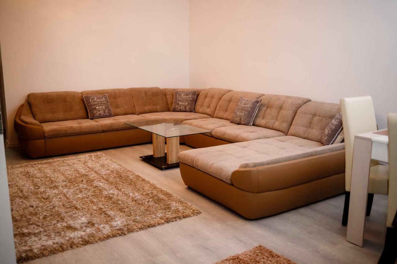 Apartament The Best Comfort Navodari Ngoại thất bức ảnh