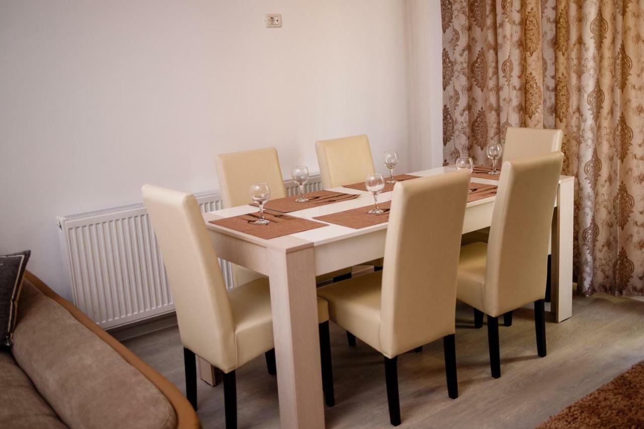 Apartament The Best Comfort Navodari Ngoại thất bức ảnh